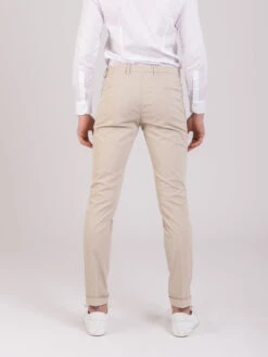 Pantaloni Slim In Gabardina Beige 7 Pantaloni Slim In Gabardina Beige -Obey Negozio briglia 1949 pantaloni slim in gabardina beige3