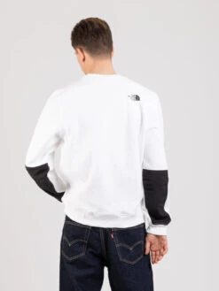 The North Face Felpa Tech Girocollo Bianca 7 The North Face Felpa Tech Girocollo Bianca -Obey Negozio the north face felpa tech girocollo bianca3